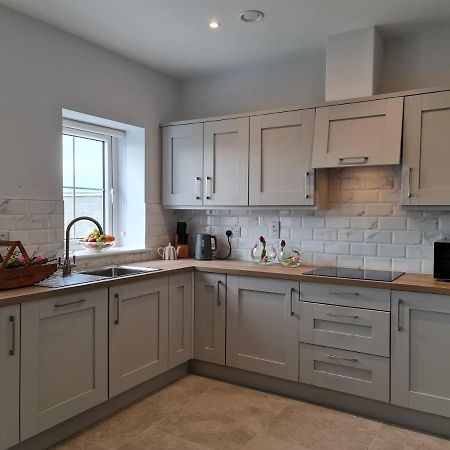 Abbeyfort Kinsale Buitenkant foto